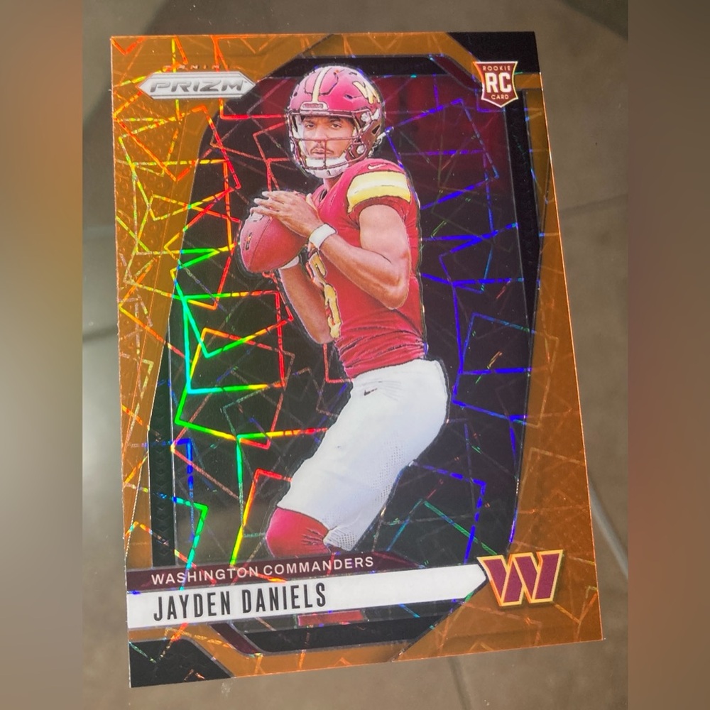 2024 Panini Prizm - Jayden Daniels #347 Orange Lazer Prizm (RC) Commanders